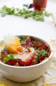 Шакшука&nbsp;&mdash; обалденно вкусная яичница с овощами